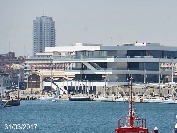 Construção De Veles E Aberturas Em Marina Valencia Espanha Foto de Stock -  Imagem de europa, povos: 237392342