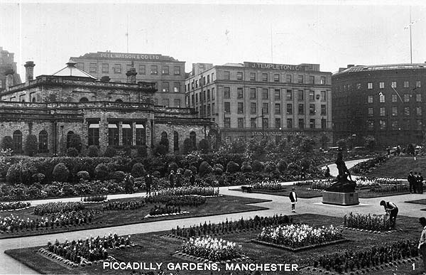 piccadilly-gardens-building