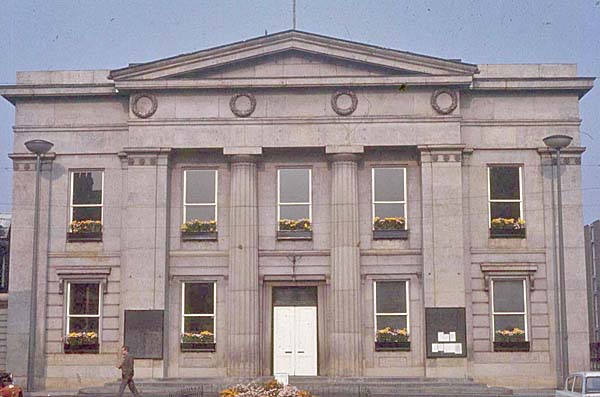 Salford Town Hall - Bexley Square