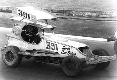 Stuart
                    Smith in car 391
